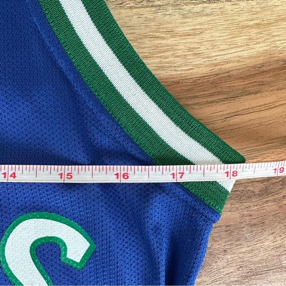 NBA Champion Dallas Mavericks Mashburn 32 Jersey - Picture 10 of 10